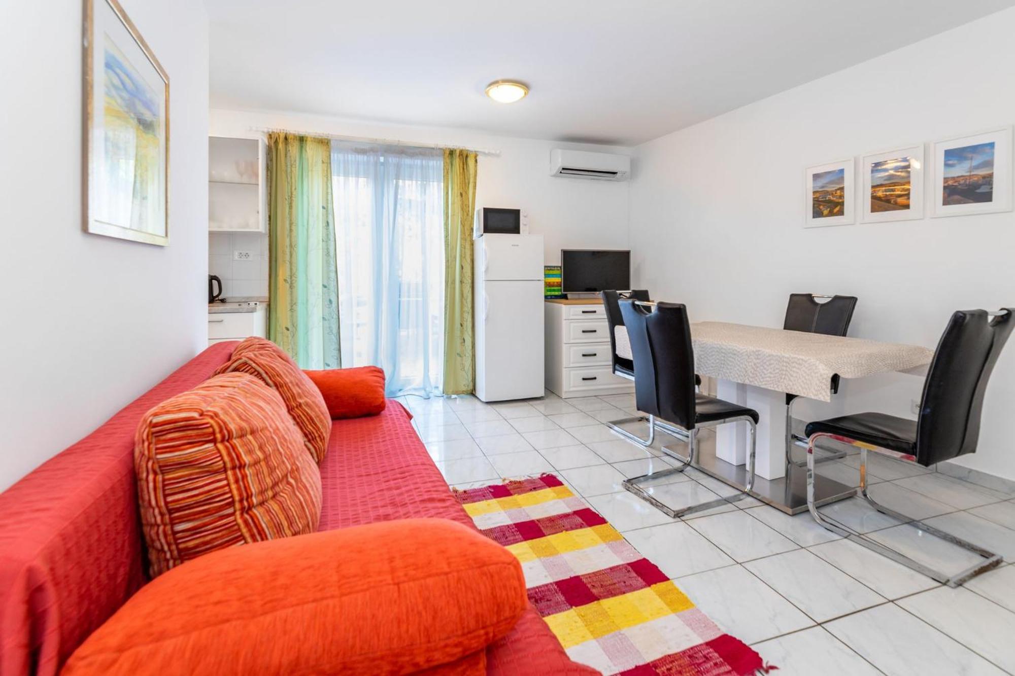 Apartments Oleander Kricin บัชกา ภายนอก รูปภาพ