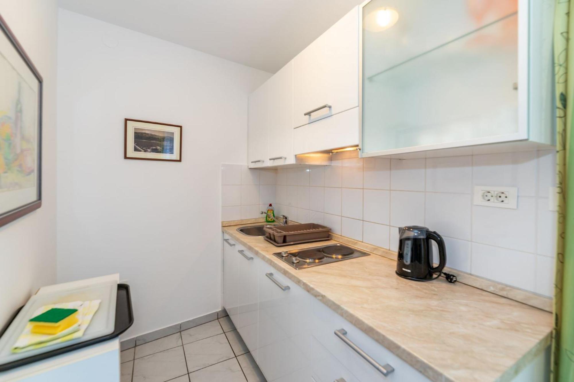 Apartments Oleander Kricin บัชกา ภายนอก รูปภาพ